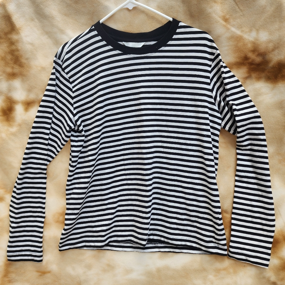 H&M Women's Long Sleeve Shirt